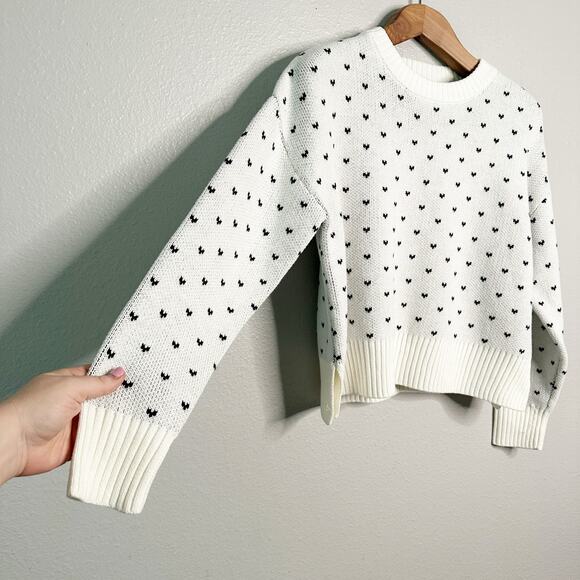 Francesca's Black Bow White Cropped Sweater women’s size medium NEW - Picture 2 of 9